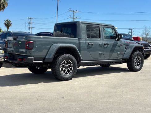 New 2026 Jeep Gladiator Rubicon AWD/4WD image 3