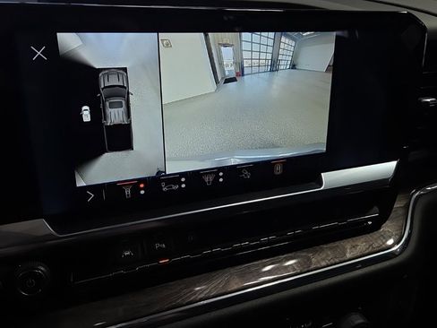 Used 2024 Chevrolet Silverado 1500 LTZ image 22