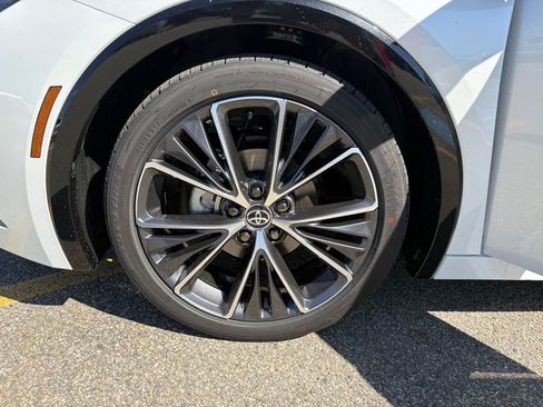 New 2026 Toyota Prius XLE image 34