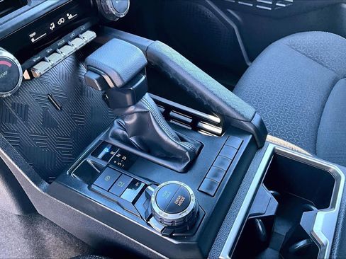 Used 2025 Toyota 4Runner SR5 image 15