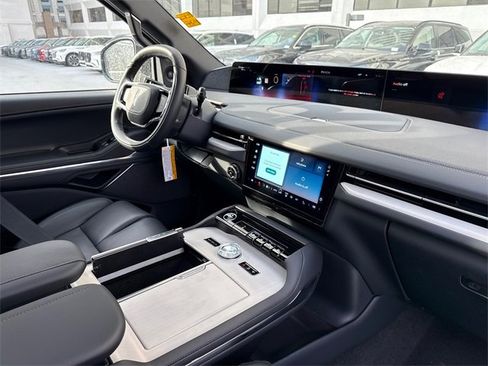 New 2026 Lincoln Navigator Reserve w/ Jet Appearance Package image 7