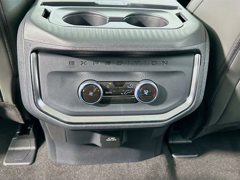 New 2026 Ford Expedition Max Active AWD/4WD image 14