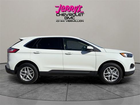 Used 2023 Ford Edge SEL w/ Convenience Package image 6