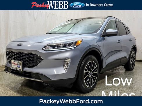 Used 2022 Ford Escape SEL w/ Technology Package image 1