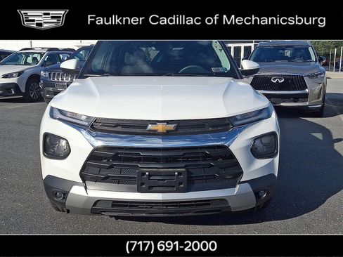 Used 2023 Chevrolet TrailBlazer LT w/ Convenience Package AWD/4WD image 1