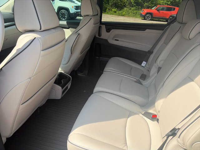 New 2027 Honda Odyssey Touring image 14