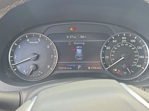 Certified 2025 INFINITI QX50 Pure image 17