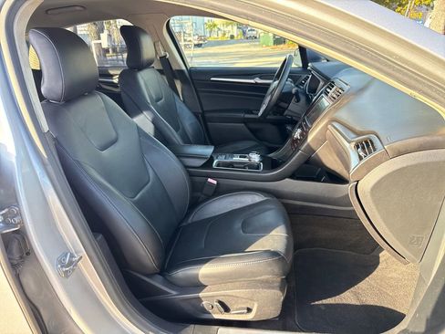 Certified 2017 Ford Fusion Titanium image 25