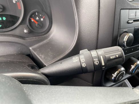 Used 2013 Jeep Patriot Latitude image 18