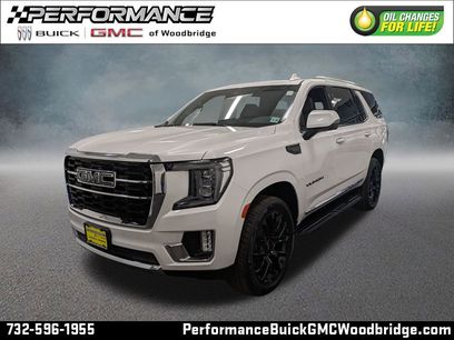 Used 2024 GMC Yukon SLT w/ SLT Premium Package