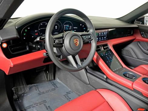 Certified 2023 Porsche Taycan 4S image 4