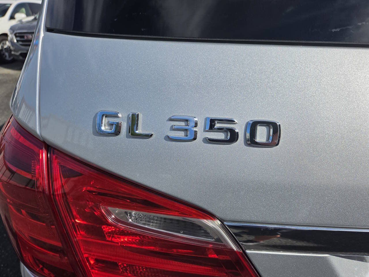 Used 2014 Mercedes-Benz GL 350 BlueTEC 4MATIC image 7