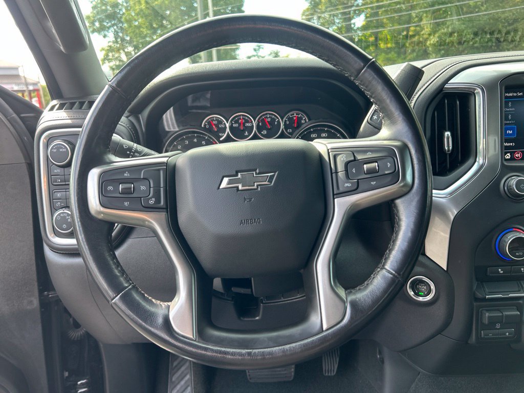 Used 2021 Chevrolet Silverado 1500 RST AWD/4WD image 15