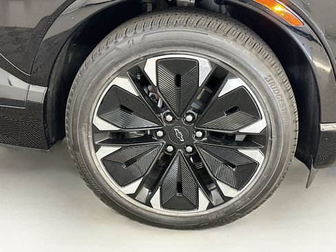 Used 2024 Chevrolet Blazer EV RS AWD/4WD image 36