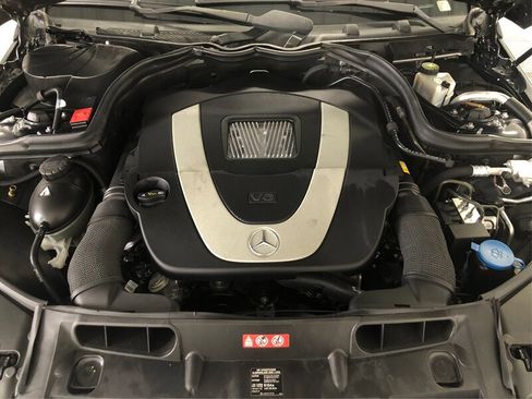 Used 2010 Mercedes-Benz C 300 C 300 image 11