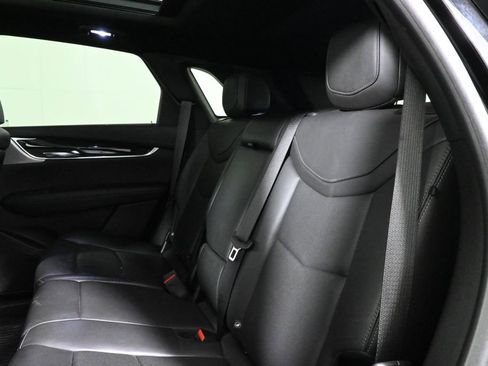 Used 2020 Cadillac XT5 Premium Luxury AWD/4WD image 5