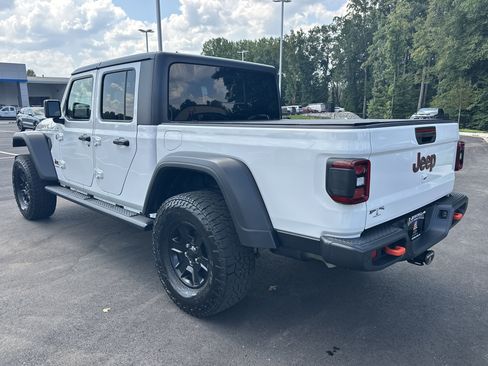 Used 2021 Jeep Gladiator Mojave AWD/4WD image 7
