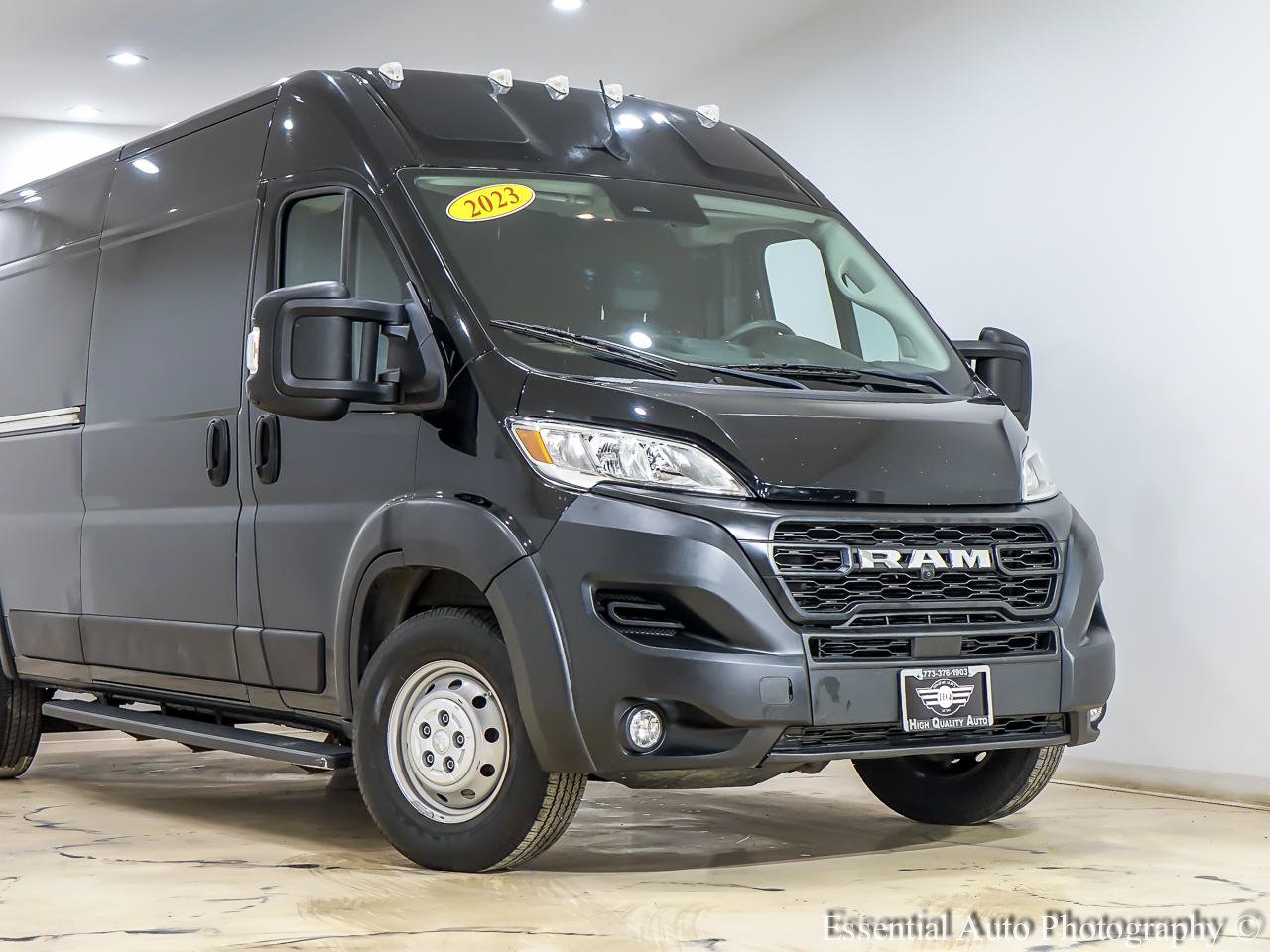 Used 2023 RAM ProMaster 3500 w/ Driver Convenience Group FWD image 2