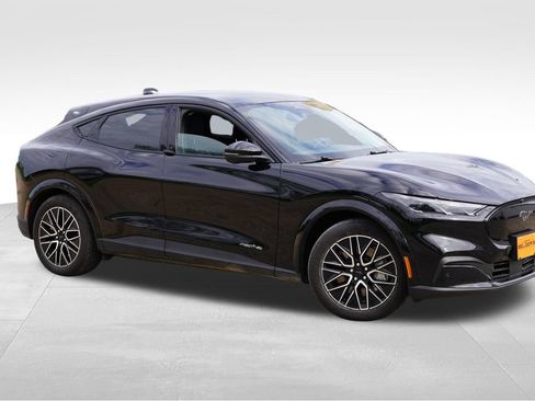 Certified 2025 Ford Mustang Mach-E Premium AWD/4WD image 2