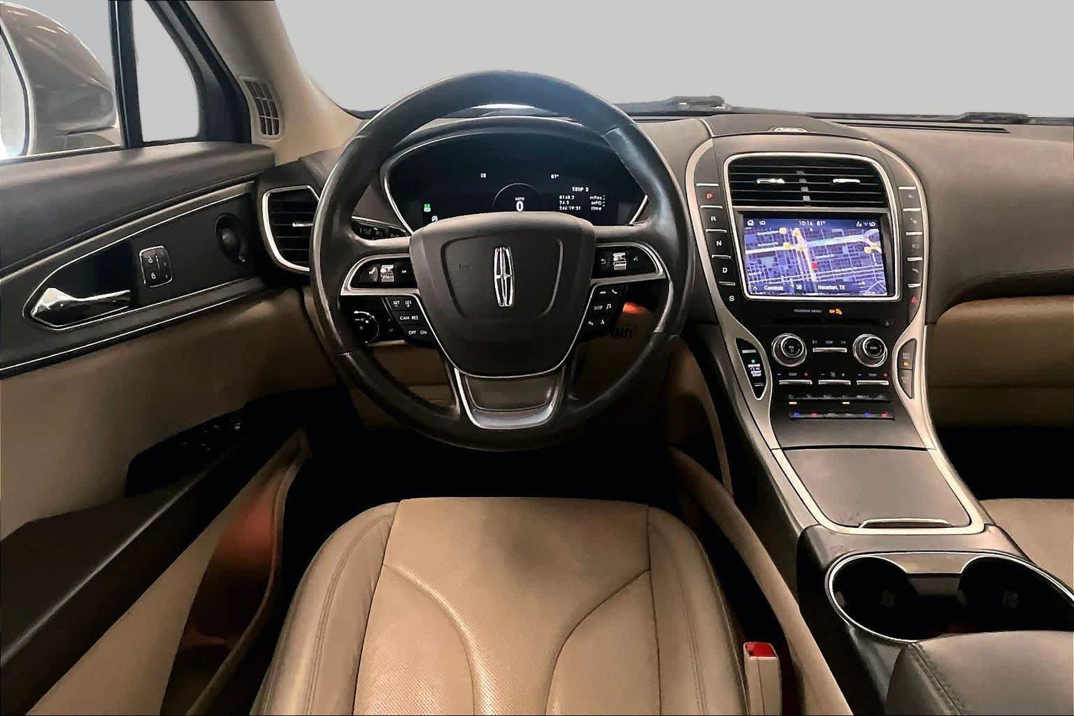 Used 2019 Lincoln Nautilus Reserve FWD image 5