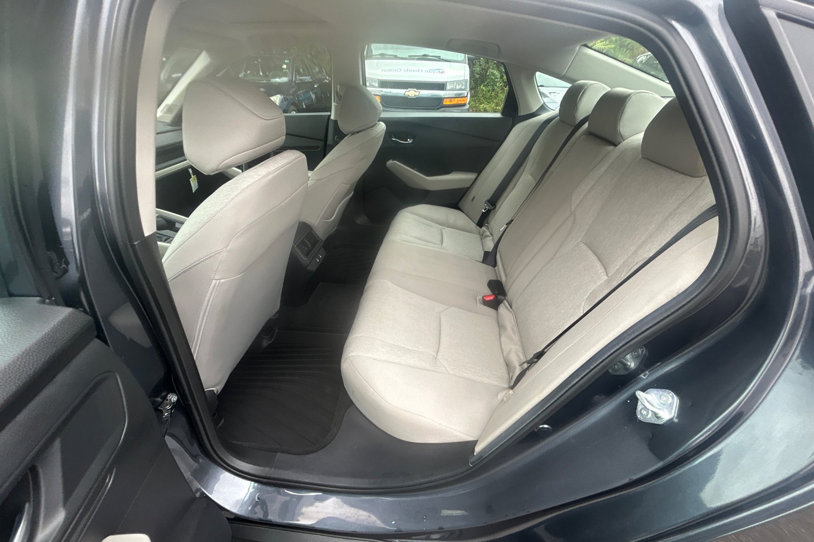 Used 2025 Honda Accord SE image 12