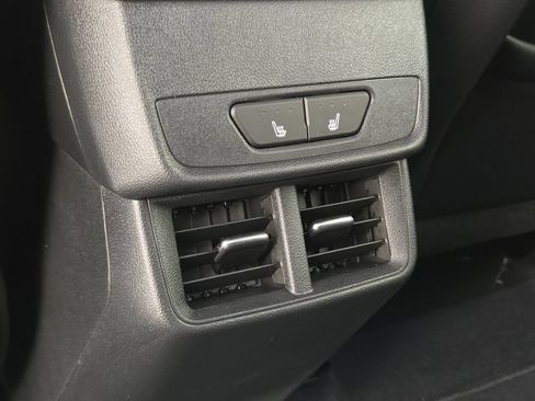 New 2026 Chevrolet Equinox RS w/ Convenience Package III FWD image 33