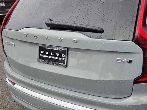 New 2026 Volvo XC90 B6 Ultra w/ Protection Package image 13