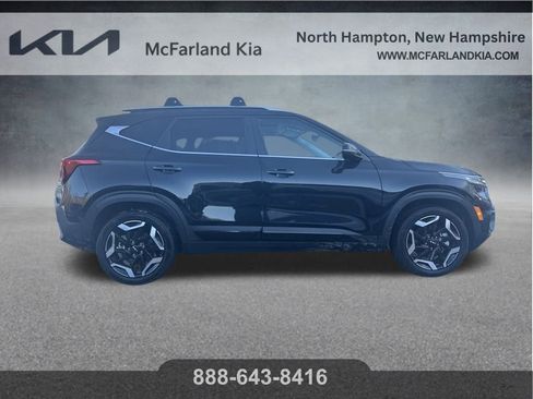 Used 2024 Kia Seltos SX w/ SX Sunroof Package image 8