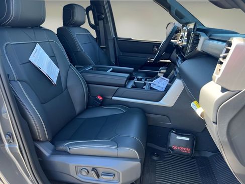 New 2026 Toyota Tundra Limited image 18