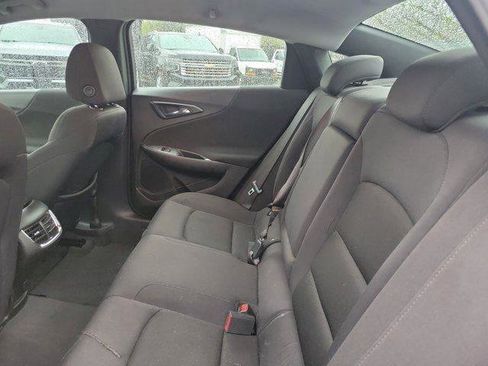 Used 2023 Chevrolet Malibu LT FWD image 9