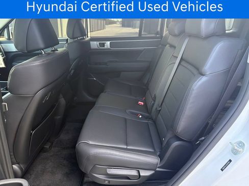Certified 2025 Hyundai Santa Fe Limited FWD image 19