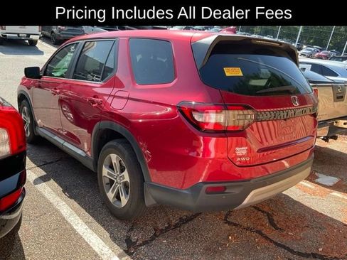 Used 2025 Honda Pilot EX-L image 4