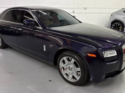 Used 2010 Rolls-Royce Ghost RWD image 2