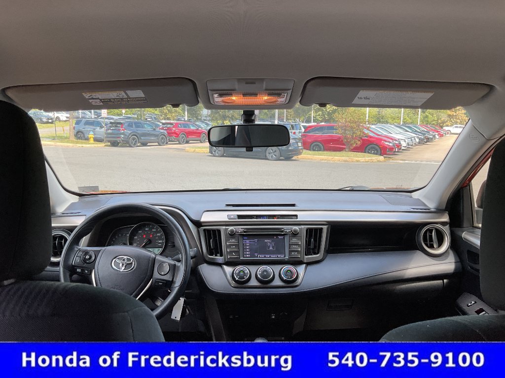 Used 2015 Toyota RAV4 LE AWD/4WD image 41