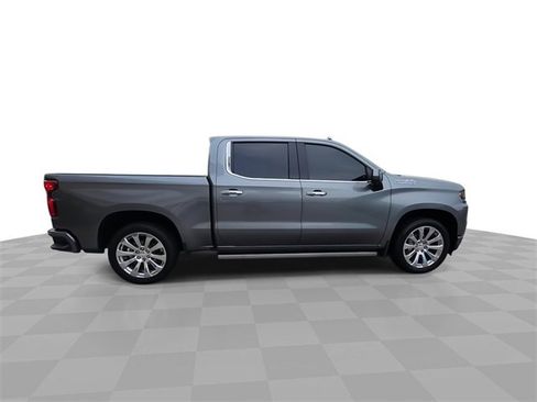 Used 2021 Chevrolet Silverado 1500 High Country w/ Technology Package image 9