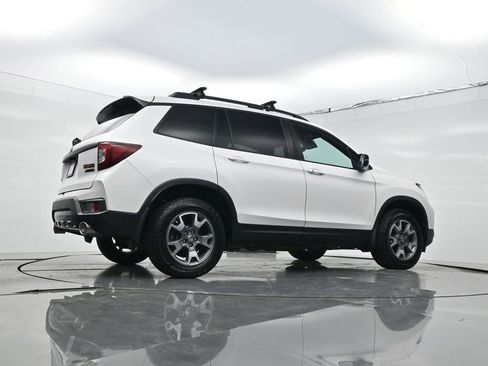Used 2023 Honda Passport TrailSport image 25