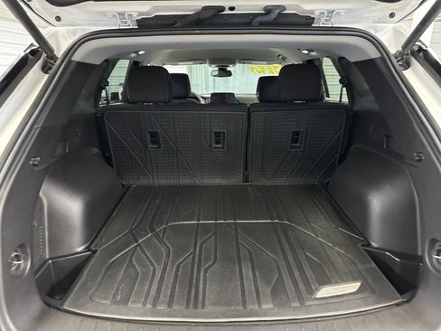 Certified 2024 Chevrolet Blazer LT w/ Convenience Package image 25