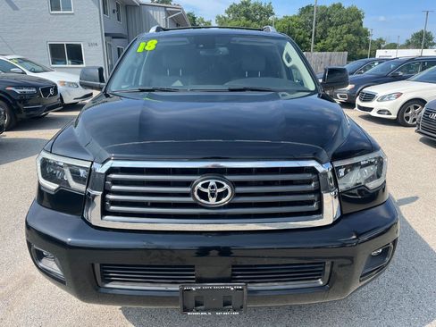 Used 2018 Toyota Sequoia SR5 w/ Premium Package AWD/4WD image 8