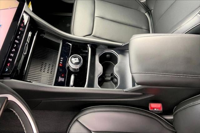 New 2026 Jeep Grand Cherokee Limited w/ Luxury Tech Group II AWD/4WD image 21