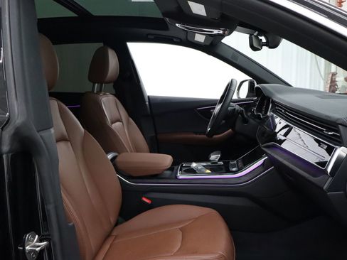 Used 2023 Audi Q8 Premium Plus w/ Premium Plus Package image 35