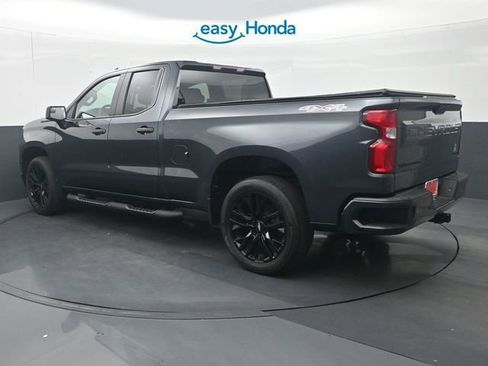 Used 2020 Chevrolet Silverado 1500 Custom w/ Custom Value Package AWD/4WD image 5