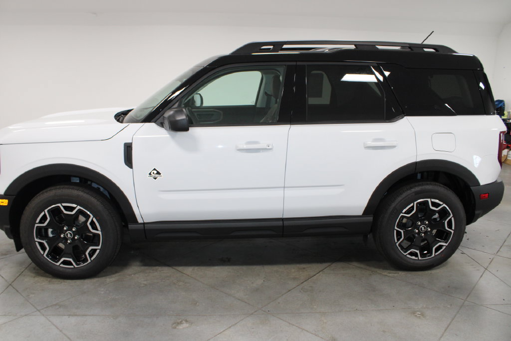 New 2026 Ford Bronco Sport Outer Banks AWD/4WD image 5