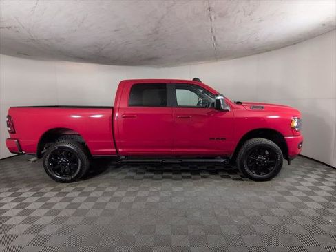 Certified 2024 RAM 2500 Big Horn w/ Night Edition AWD/4WD image 4