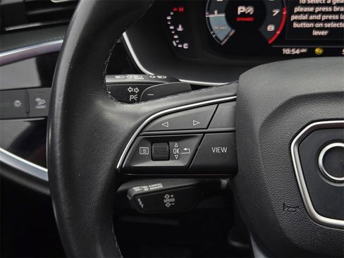 Used 2023 Audi Q3 2.0T Premium image 24