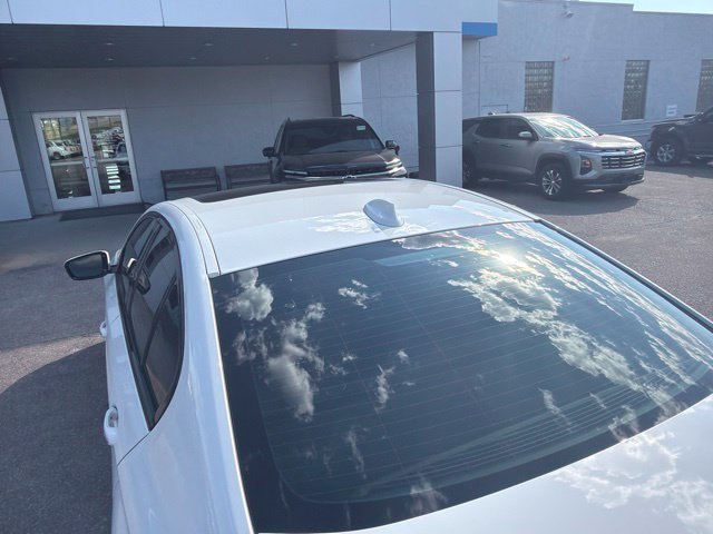 Used 2018 BMW 540i xDrive w/ M Sport Package AWD/4WD image 33