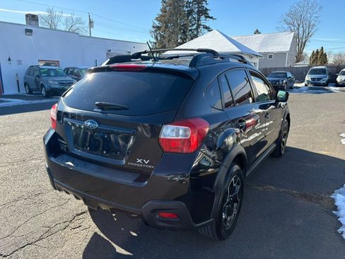 Used 2014 Subaru Crosstrek 2.0i Premium image 4