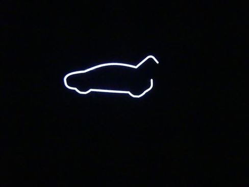 Used 2023 Tesla Model 3 Standard Range image 28