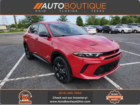Used 2023 Dodge Hornet GT w/ GT Blacktop Package AWD/4WD image 1