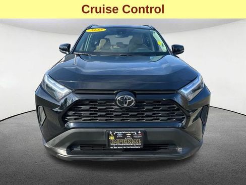 Used 2023 Toyota RAV4 XLE w/ Convenience Package image 4