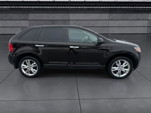 Used 2014 Ford Edge SEL w/ Equipment Group 205A image 9